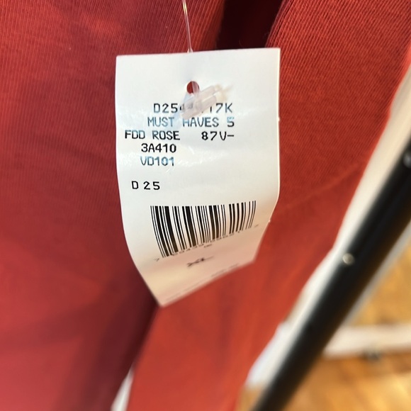 Jones New York Burnt Red/Dusty Rose Turtleneck - Picture 6 of 7